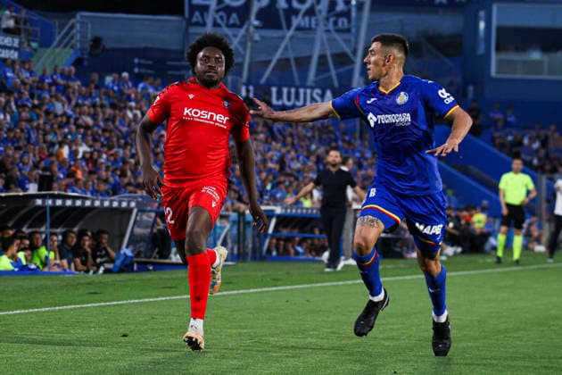 Getafe vs. Osasuna, on the 38th matchday of the 2025 26 Spanish First Division May 23, 2026, Getafe, Madrid, Spain: Boyomo is defended by Romero during the Spanish championship LaLiga football match between Getafe and Osasuna on 23 May 2026 at Estadio El Coliseum in Getafe, Madrid, Spain. Madrid Madrid Spain Copyright: xAlejandroxMatiasx
