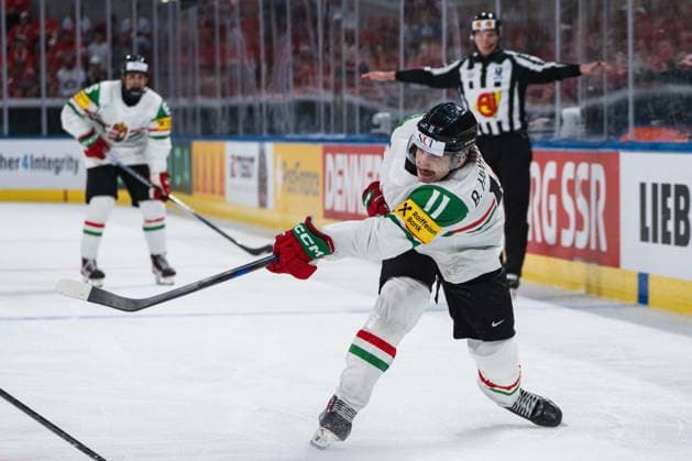 ZURICH, ZURICH - MAY 23: Bence Horvath of Hungary during the 2026 IIHF World Championship, WM, Weltmeisterschaft Preliminary Round Group A match between Switzerland and Hungary at Swiss Life Arena on May 23, 2026 in Zurich, Zurich, Switzerland. Copyright: xLivioxBaeriswylx xSPPx Sportspressphoto_152924