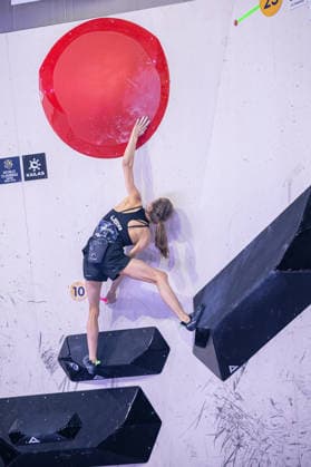 23.05.2026: Klettern - Bouldern: World Climbing Series Bern 2026 - Finale Damen Annie Sanders (USA) Bern Bern Expo Schweiz