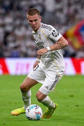 May 24, 2026, Madrid, Madrid, Spain: FRANCO MASTANTUONO of Real Madrid CF in action during the match corresponding to the thirty-eight round of the 2025 26 First Division National League Championship between REAL MADRID C.F. Vs ATHLETIC CLUB, played at the Bernabeu Stadium on May 23, 2026, in Madrid, Spain. Madrid Spain - ZUMAc312 20260524_zsp_c312_132 Copyright: xOscarxManuelxSanchezx