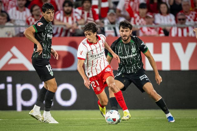 Girona FC and Elche CF in Girona, Spain - 23 May 2026 Bryan Gil (Girona FC) controls the ball during a La Liga EA Sports match between Girona FC and Elche CF at Estadi Municipal de Montilivi. Final Score: Girona FC 1 - Elche CF 1. Spain Copyright: xFelipexMondinox xSOPAxImagesx SP0799-1085