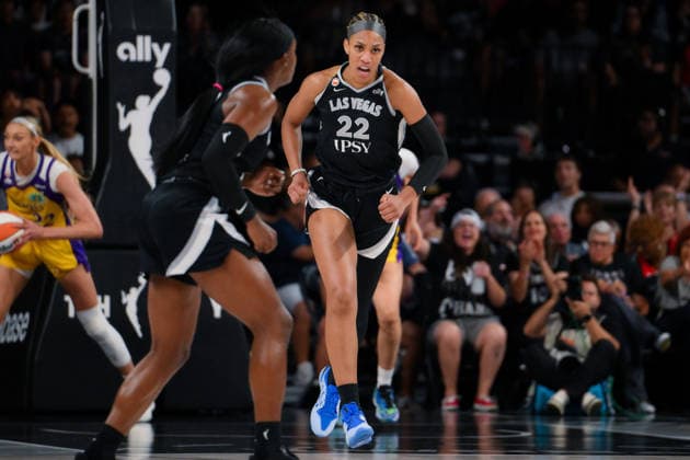 May 23, 2026, Las Vegas, Nevada, USA: A JA WILSON 22 (C) of The Las Vegas Aces competes against the Los Angeles sparks during WNBA, Basketball Damen, USA regular-season game at Michelob ULTRA Arena in Las Vegas. WNBA 2026: Los Angeles Sparks 101-95 Las Vegas Aces  - ZUMAo117 20260523_zsp_o117_015 Copyright: xMikaelxOnax