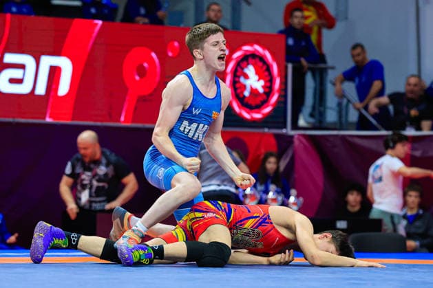 Ringen, U15 EM in Samokov U15 Wrestling European Championships 62kg FS - Abdul Aziz Azizi (MKD) df. Tibor Nagy (ROU)