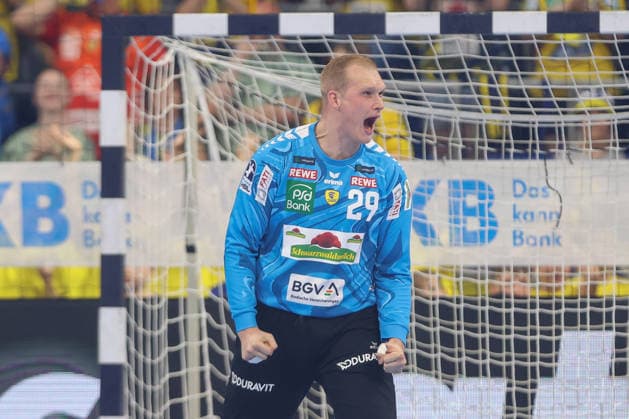 24.05.2026, xtgx, Handball, Daikin HBL, Rhein Neckar Löwen - SC Magdeburg v.l. David Spaeth (Rhein-Neckar Loewen, 29) Jubelt ueber gehaltenen Ball, abgewehrt, gehalten, Torhueter Mannheim