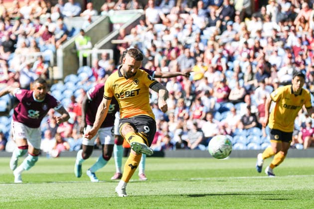 BURNLEY, ENGLAND - MAY 24: Adam Armstrong of Wolverhampton Wanderers scores his penalty goal during the Premier League match between Burnley and Wolverhampton Wanderers at Turf Moor on May 24, 2026 in Burnley, England. Copyright: xSeanxChandlerx xSPPx Sportspressphoto_153873