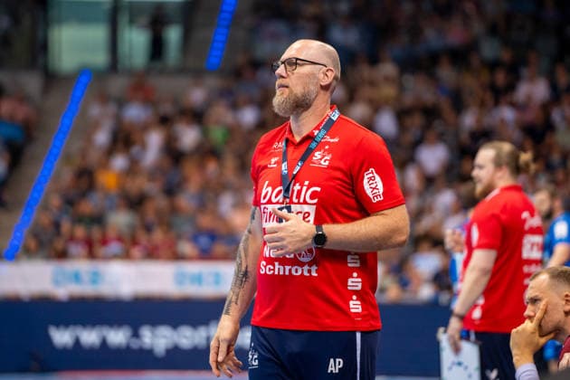 Handball I Herren I Saison 2025-2026 I Bundesliga I 32. Spieltag I TVB Stuttgart - SG Flensburg-Handewitt I 24.05.2026 Trainer Ales Pajovic (SG Flensburg-Handewitt) Stuttgart Porsche Arena Baden-Württemberg Deutschland Copyright: xLobeca MaxxPetershansx