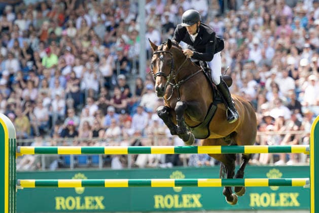 Richard VOGEL (GER) auf United Touch S, im Sprung, Ziel-Sprung im 2. Umlauf, Aktion, im 2. Umlauf, Springen S6: ROLEX Grand Prix, Part of the ROLEX Grand Slam of Show Jumping, Der grosse Preis von Aachen, Springpruefung mit zwei Umlaeufen und Stechen, CSI5*, am 24.05.2026, Weltfest des Pferdesport, TSCHIO Aachen 2026 vom 22. - 24.05.2026 in Aachen Deutschland; Â