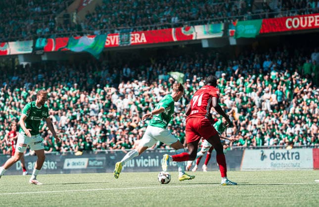 BERN, SWITZERLAND - MAI 24 : Lukas Daschner of FC St.Gallen and Breston Malula of Stade Lausanne-Ouchy in action during the final Switzerland Cup match between FC Stade Lausanne-Ouchy v FC St-Gallen at Stadion Wankdorf Bern on Mai 24th, 2026 in Bern, Switzerland (Photo by Lara Tissières Press Photo) Copyright: xLaraxTissièresx xSPPx Sportspressphoto_153955