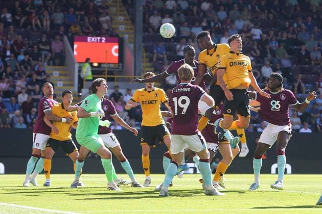 Yerson Mosquera of Wolves heads off target Burnley v Wolverhampton Wanderers, Premier League, Football, Turf Moor, Burnley, UK - 24 May 2026Burnley Turf Moor United Kingdom EDITORIAL USE ONLY No use with unauthorised audio, video, data, fixture lists, club league logos or live services. Online in-match use limited to 120 images, no video emulation. No use in betting, games or single club league player publications. Copyright: xPhilxOldham Shutterstockx 16889832s
