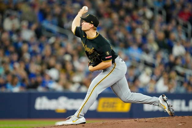 May 25, 2026, Toronto, On, Canada: Pittsburgh Pirates pitcher Mitch Keller (23) throws during first inning MLB, Baseball Herren, USA baseball action against the Toronto Blue Jays in Toronto on Sunday, May 24, 2026. Canada News - May 25, 2026  - ZUMAc35_ 20260525_zaf_c35_005 Copyright: xFrankxGunnx