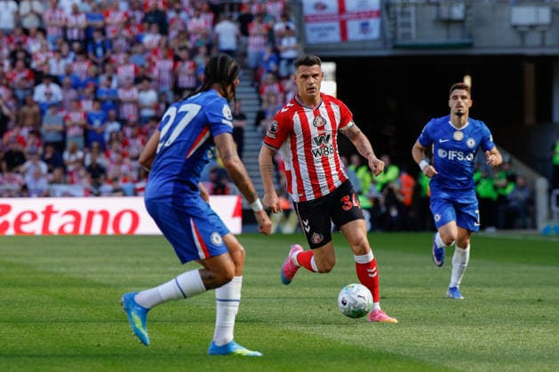 Sunderland v Chelsea, Premier League Granit Xhaka of Sunderland runs at Malo Gusto of Chelsea during the Sunderland v Chelsea Premier League match at the Stadium of Light, Sunderland, England on 24 May 2026 Credit: Craig Cowan Every Second Media Editorial use only. All images are copyright Every Second Media Limited. No images may be reproduced without prior permission. All rights reserved. Premier League and Football League images are subject to licensing agreements with Football DataCo Limited. see https: www.football-dataco.com Copyright: xIMAGO EveryxSecondxMediax ESM-2012-0078 CraigxCowanx xEveryxSecondxMediax