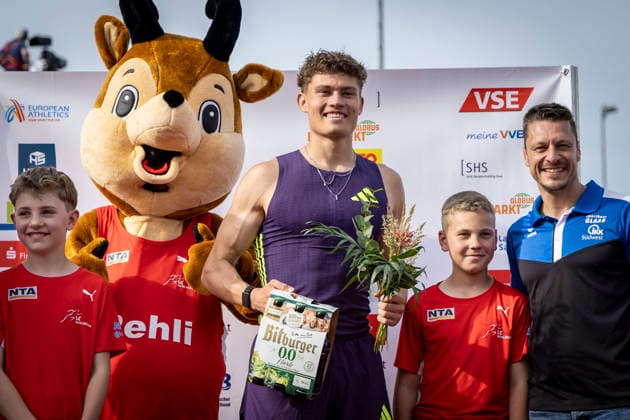 REHLINGEN , GERMANY - MAY 24: Owe Fischer-Breiholz (GER Königsteiner LV) wins over 400m hurdles during the 61. Internationales Pfingstsportfest on 24.05.2026 at the Bungertstadion in Rehlingen-Siersburg (Saarland Deutschland). Saarland Deutschland Copyright: xLeahxKohringx