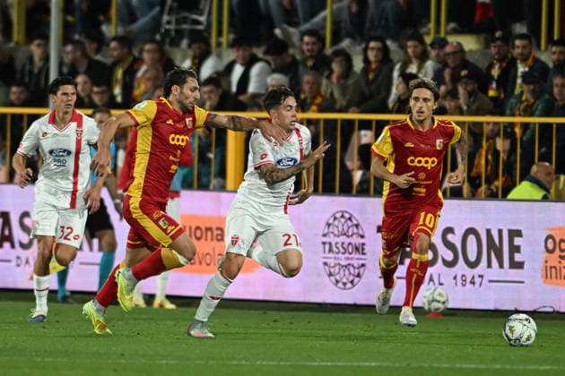 COLOMBO,MONZA,durante la partita tra Catanzaro e Monza dei Play Off del Campionato italiano di calcio Serie BKT 2025 2026 - Stadio Nicola Ceravolo. Catanzaro , Italia - 24 Maggio 2026- calcio (foto di Francesco Mazzitello LaPresse)  Copyright: xFrancescoxMazzitello LaPressex