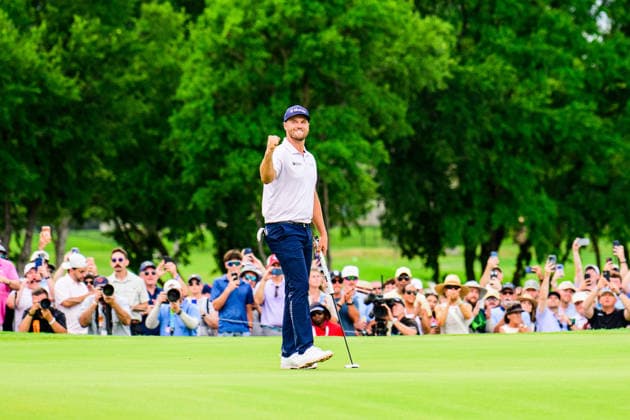 May 24, 2026, Mckinney, Texas, USA: Wyndham Clark celebrates after scoring the winning putt at the 18th hole in the final round at the CJ Cup Byron Nelson in McKinney. PGA, Golf Herren 2026: THE CJ CUP BYRON NELSON  - ZUMAm348 20260524_znp_m348_025 Copyright: xLuisxRevillaxMatax