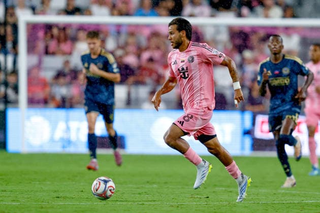 May 24, 2026, Miami, Florida, USA: Inter Miami midfielder Telasco Segovia (8) controls a ball during a Major League Soccer match between Inter Miami CF and Philadelphia Union at NU Stadium, Miami. Soccer 2026: Inter Miami CF 6:4 Philadelphia Union.  - ZUMAa257 20260524_zsp_a257_025 Copyright: xChrisxArjoonx