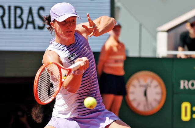 TENNIS - French Open 2026 PARIS,FRANCE,25.MAY.26 - TENNIS - WTA, Tennis Damen Tour, French Open, Roland Garros, Grand Slam. Image shows Iga Swiatek (POL).  GEPAxpictures xMatthiasxHauer