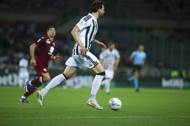 IPA85058455 - Federico Gatti of Juventus FC during the Italian Serie A, football match between Juventus FC and ACF Fiorentina on May 17, 2026 at Allianz Stadium Turin, Italy. Photo Nderim Kaceli  Copyright: xNderimxKaceli IPAxSportx xx 85058455