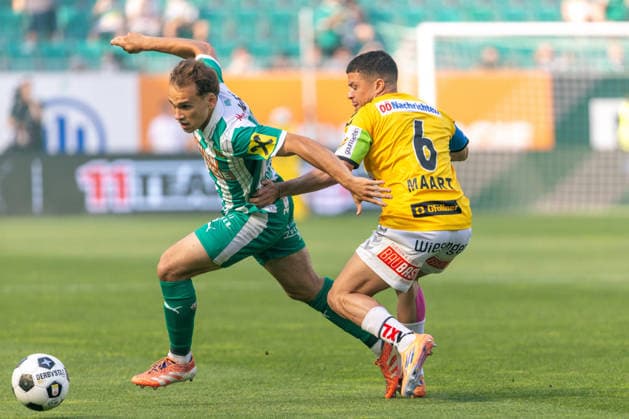 SOCCER - BL, Rapid vs Ried VIENNA,AUSTRIA,25.MAY.26 - SOCCER - ADMIRAL Bundesliga, Europacup play off, SK Rapid Wien vs SV Ried. Image shows Nikolaus Wurmbrand (Rapid) and Yusuf Maart (Ried).  GEPAxpictures xPhilippxBrem