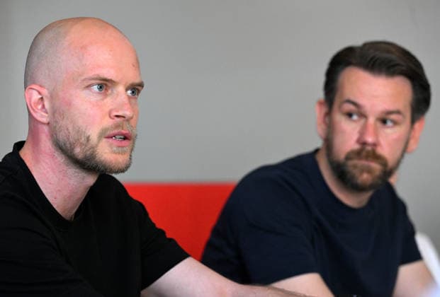 26.05.2026, xophax, Fussball 1.Bundesliga, 1.FC Koeln , 1.FC Köln , Medienrunde nach Saisonschluss. Trainer Rene Wagner und Geschäftsführer Thomas Kessler , rechts Koeln