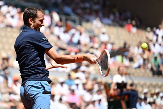 2026 French Open (Roland-Garros) - Day 3 PARIS, FRANCE - MAY 26: Daniil Medvedev in action against Adam Walton (not seen) of Australia during a first-round men s singles match on the third day of the French Open (Roland Garros) in Paris, France, on May 26, 2026. Burak Akbulut Anadolu Paris France. Editorial use only. Please get in touch for any other usage.  Copyright: x2026xAnadoluxBurakxAkbulutx
