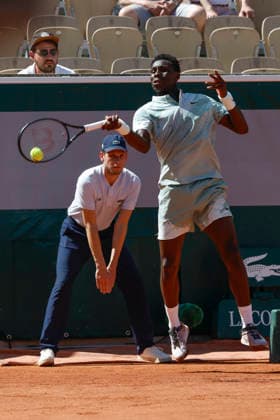 May 26, 2026, Paris, Paris, France: Moise KOUAME (FRA) in action during the tennis Grand Slam of Roland Garros 2026, at Roland Garros Stadium - on May 26 2026 .Paris - France Paris France - ZUMAb253 20260526_zsp_b253_308 Copyright: xLoicxBaratouxx
