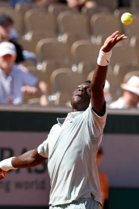 May 26, 2026, Paris, Paris, France: Moise KOUAME (FRA) in action during the tennis Grand Slam of Roland Garros 2026, at Roland Garros Stadium - on May 26 2026 .Paris - France Paris France - ZUMAb253 20260526_zsp_b253_345 Copyright: xLoicxBaratouxx