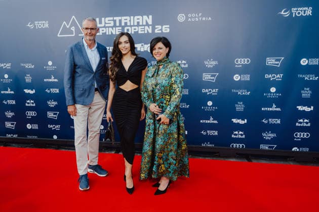 GOLF - Austrian Alpine Open KITZBUEHEL,AUSTRIA,26.MAY.26 - GOLF - DP World Tour, Austrian Alpine Open, GC Kitzbuehel-Schwarzsee-Reith, preview. Image shows participants and managing director Karin Seiler (Tirol Werbung).  GEPAxpictures xAlexanderxSolc