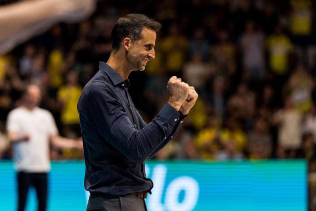 Barmer 2. Basketball Bundesliga ProA Playoffs Halbfinale Spiel 3, Phoenix Hagen - Eisbären Bremerhaven; 26.05.2026 Chris Harris (Head Coach Phoenix Hagen) jubelt BARMER 2. Basketball Bundesliga ProA Playoffs Halbfinale Spiel 3, Phoenix Hagen - Eisbären Bremerhaven; Hagen, Ischelandhalle am 26.05.2026 Copyright: xBEAUTIFULxSPORTS Wunderlx
