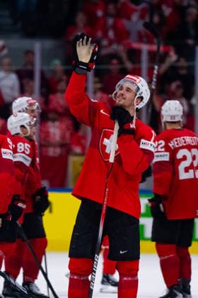 ZURICH, SWITZERLAND - MAY 26: Ken Jaeger (Switzerland, 17) their 4:2 win in during the Preliminary Round - Group A Match 55 between Switzerland and Finland at the IIHF Ice hockey, Eishockey World Championship, WM, Weltmeisterschaft 2026, Swiss Life Arena on May 26, 2026 in Zurich, Switzerland. Zurich Switzerland Copyright: xTimoxSteinx
