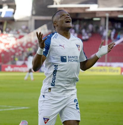 FBL LIBERTADORES LIGA VS ALWAYS READY Quito 26 de mayo del 2026. Liga Deportiva Universitaria recibe a Always Ready por una fecha mas de la Copa Libertadores en el estadio Gonzalo Pozo Ripalda. API DANIEL MOLINEROS Quito Pichincha Ecuador Copyright: xDanielxMolinerosx