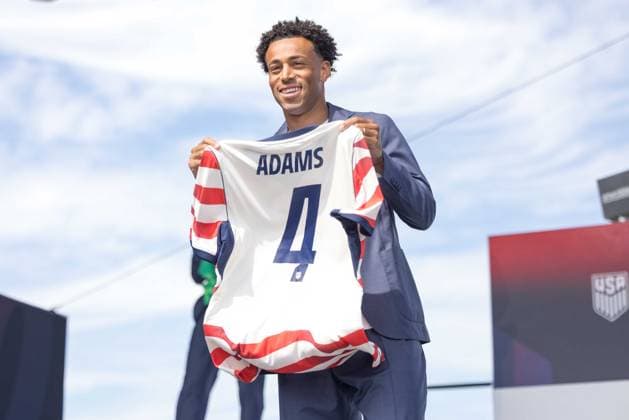 RECORD DATE NOT STATED U.S. Men™s national team, Nationalteam World Cup Roster Reveal Tyler Adams player of the United States national team, during an event to announce the squad for the 2026 World Cup at Pier 17 in New York, United States, on Tuesday, May 26.(Foto: William Volcov Brazil Photo Press IMAGO) Sports NEW YORK NY United States Copyright: xWILLIAMxVOLCOVx