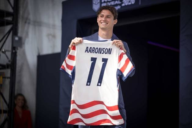 RECORD DATE NOT STATED U.S. Men™s national team, Nationalteam World Cup Roster Reveal Brenden Aaronson player of the United States national team, during an event to announce the squad for the 2026 World Cup at Pier 17 in New York, United States, on Tuesday, May 26.(Foto: William Volcov Brazil Photo Press IMAGO) Sports NEW YORK NY United States Copyright: xWILLIAMxVOLCOVx