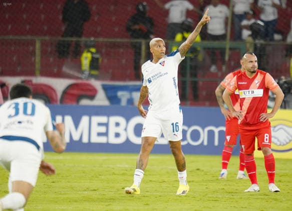 FBL LIBERTADORES LIGA VS ALWAYS READY Quito 26 de mayo del 2026. Liga Deportiva Universitaria recibe a Always Ready por una fecha mas de la Copa Libertadores en el estadio Gonzalo Pozo Ripalda. API DANIEL MOLINEROS Quito Pichincha Ecuador Copyright: xDanielxMolinerosx