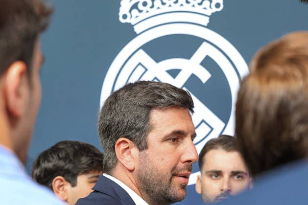 ESP: Riquelme press conference, PK, Pressekonferenz Enrique Riquelme presents his candidacy for the Real Madrid presidential elections in the presence of club members - socios in Madrid May 27 2026 Madrid Spain Copyright: xAlbaxPachecox xAgenciaxLOFx