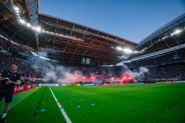 Deutschland: Fussball UEFA Conference League 2025 - 2026, Finale in Leipzig - Crystal Palace vs Rayo Vallecano - Leipzig Stadium - Red Bull Arena (Leipzig): Fans, Zuschauer, Stimmung, Atmosphäre, Choreografie Copyright: xTomxLauruschkatx