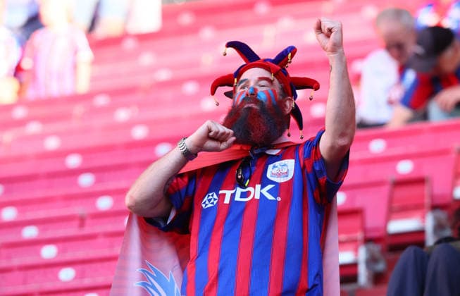 Crystal Palace - Rayo Vallecano Finale Conference League Leipzig, 27.05.2026, Leipzig Stadium, Fussball, Final UEFA Conference League , Crystal Palace FC (ENG) vs. Rayo Vallecano de Madrid (ESP) , Im Bild: Fan von Crystal Palace , Nur zur redaktionellen Nutzung. Only editorial use. , Mit den abgebildeten Person (en) gibt es kein Model Release Einverständniserklärung. PICTURE POINT übernimmt keine Haftung bei Verletzung der Persönlichkeitsrechte. , UEFA regulations prohibit any use of photographs as image sequences and or quasi-video. ,