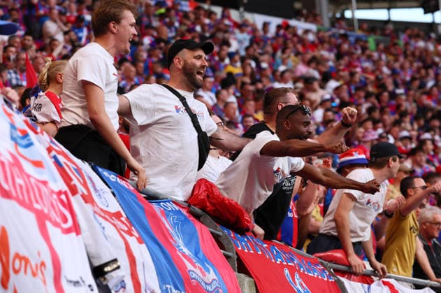 Crystal Palace - Rayo Vallecano Finale Conference League Leipzig, 27.05.2026, Leipzig Stadium, Fussball, Final UEFA Conference League , Crystal Palace FC (ENG) vs. Rayo Vallecano de Madrid (ESP) , Im Bild: Fans von Crystal Palace , Nur zur redaktionellen Nutzung. Only editorial use. , Mit den abgebildeten Person (en) gibt es kein Model Release Einverständniserklärung. PICTURE POINT übernimmt keine Haftung bei Verletzung der Persönlichkeitsrechte. , UEFA regulations prohibit any use of photographs as image sequences and or quasi-video. ,