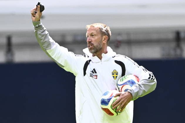 STOCKHOLM, SWEDEN 20260528 national team, Nationalteam captain Grahan Potter as the Swedish national football team trains at Strawberry Arena, ahead of the World Cup. STOCKHOLM SWEDEN x10080x