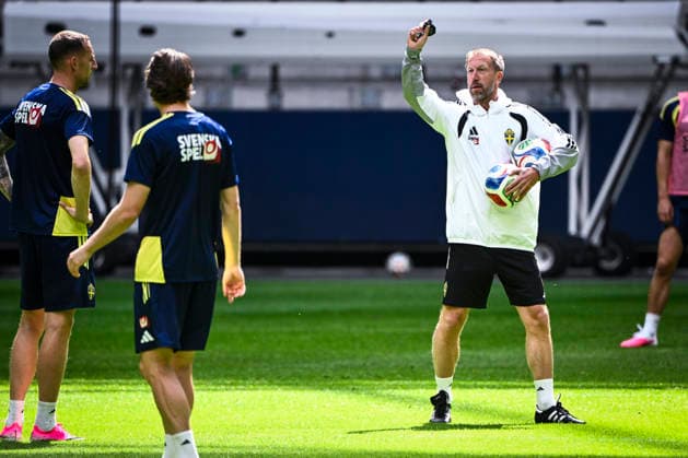 STOCKHOLM, SWEDEN 20260528 national team, Nationalteam captain Grahan Potter as the Swedish national football team trains at Strawberry Arena, ahead of the World Cup. STOCKHOLM SWEDEN x10080x
