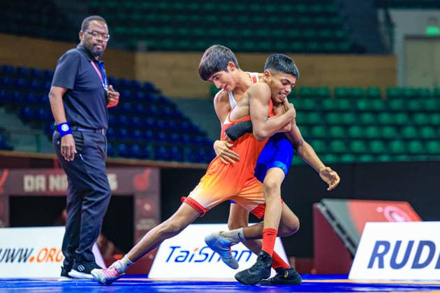 U17, U 17 Wrestling Asian Championships 45kg GR - Armin Amin Esmaeili (IRI) df. Sachin Kallappa Shirole (IND)
