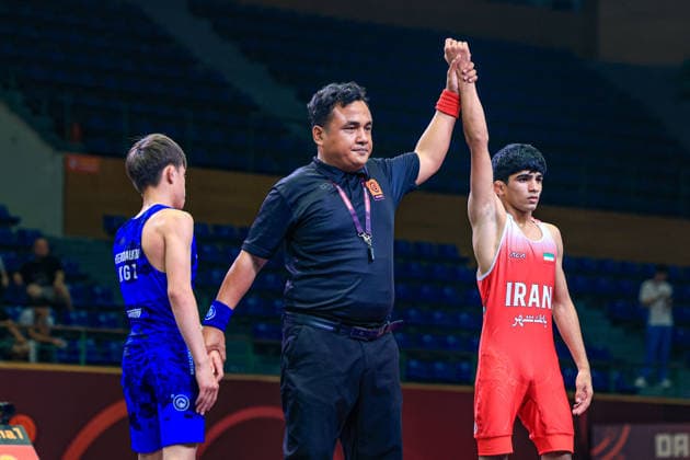 U17, U 17 Wrestling Asian Championships 48kg GR - Ali Morteza Esmaeili Leivesi (IRI) df. Umarali Kanatbekovich Berdaliev (KGZ)