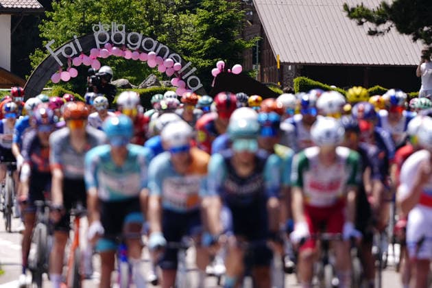 Start of the race during Stage 18 of the Giro d™Italia, from Fai della Paganella to Pieve di Soligo, Italy - Thursday May 28, 2026.  Copyright: xFabioxFerrarix xLaPressex