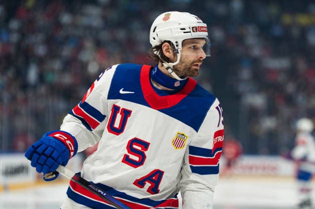 FRIBOURG, FRIBOURG - MAY 28: Tommy Novak of the United States during the 2026 IIHF World Championship, WM, Weltmeisterschaft quarterfinal match between Canada and the United States at BCF Arena on May 28, 2026 in Fribourg, Fribourg, Switzerland. Copyright: xLivioxBaeriswylx xSPPx Sportspressphoto_SPR156130