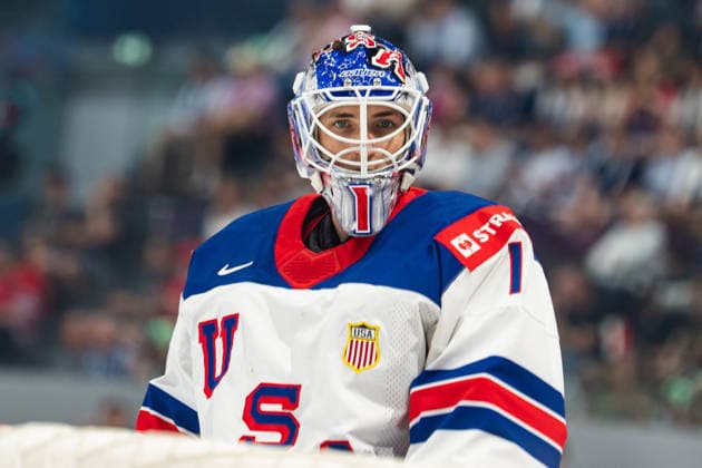 FRIBOURG, FRIBOURG - MAY 28: Devin Cooley of the United States during the 2026 IIHF World Championship, WM, Weltmeisterschaft quarterfinal match between Canada and the United States at BCF Arena on May 28, 2026 in Fribourg, Fribourg, Switzerland. Copyright: xLivioxBaeriswylx xSPPx Sportspressphoto_SPR156133
