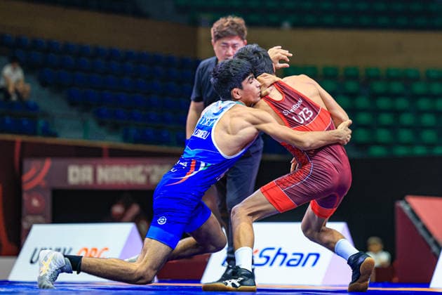 U17, U 17 Wrestling Asian Championships 48kg GR - Ali Morteza Esmaeili Leivesi (IRI) df. Javokhir Sharifboev (UZB)