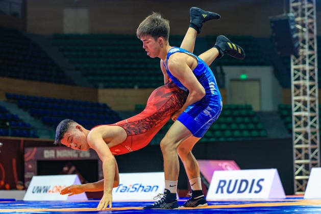 U17, U 17 Wrestling Asian Championships 51kg GR - Kuanyshbek Zhangazhol (KAZ) df. Arsen Maksatbekovich Sharapov (KGZ)