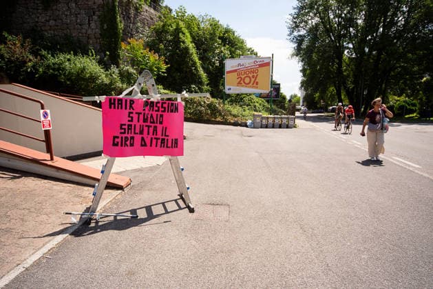 IPA85137001 - Trento ,Passage of the Giro d Italia In the photo: Passage of the Giro d Italia in Gardolo  Copyright: xAaronxGiordanix xAaronxGiordanix 85137001