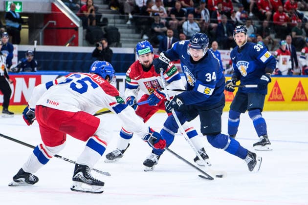 260528 Aatu Räty of Finland during the 2026 IIHF Ice hockey, Eishockey World Championship, WM, Weltmeisterschaft quarterfinal match between Finland and Czech Republic on May 28, 2026 in Zürich. Photo: Jesper Zerman BILDBYRAN kod JZ JZ0735 ishockey ice hockey ishockey-vm 2026 vm 2026 iihf world championship finland tjeckien czech republic bbeng finland Copyright: JESPERxZERMAN BB260528JZ068