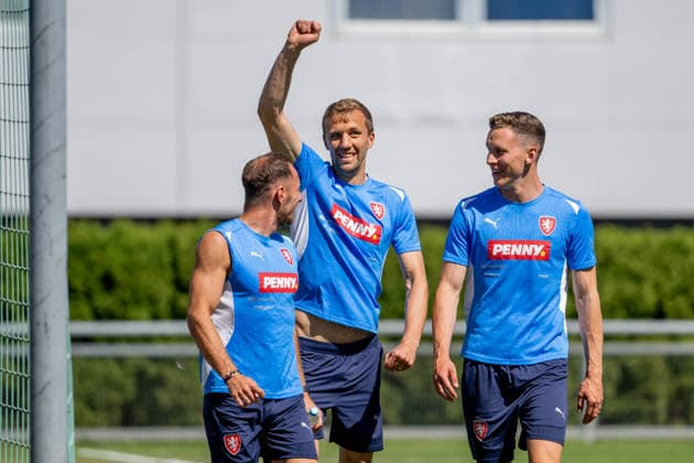 From left Vladimir Coufal, Tomas Soucek and Lukas Provod of Czech Republic attend the training session prior to 2026 FIFA World Cup, WM, Weltmeisterschaft, Fussball on May 28, 2026, Prague, Czech Republic. (CTKxPhoto OndrejxDeml) CTKPhotoP2026052807290  CTKPhotoP2026052807290
