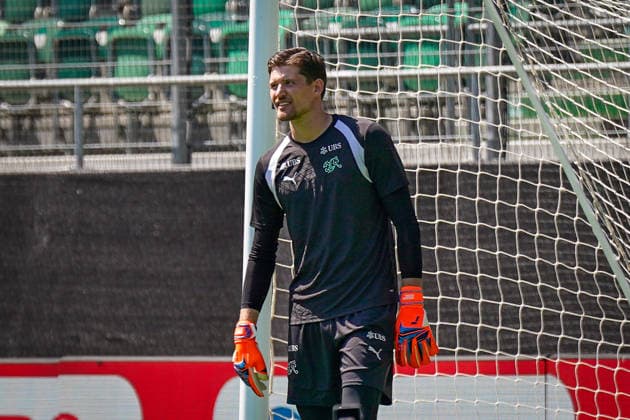 Schweiz: Fussball Schweizer Nationalmannschaft 2026, Training der Schweizer Nationalmannschaft - Kybunpark (St. Gallen): Gregor Kobel (Switzerland, 1) Copyright: xJOERANxSTEINSIEKx